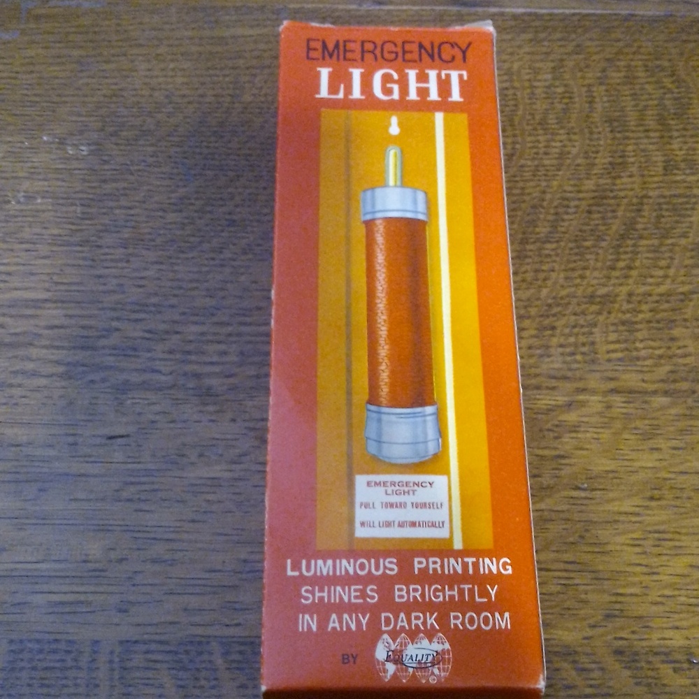 Vgt EMERGENCY LIGHT